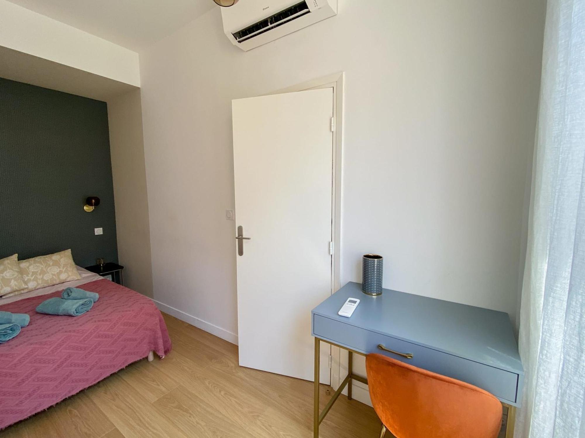Appartement Mediterranee - Un Trois Pièces à Deux Pas De La Nice